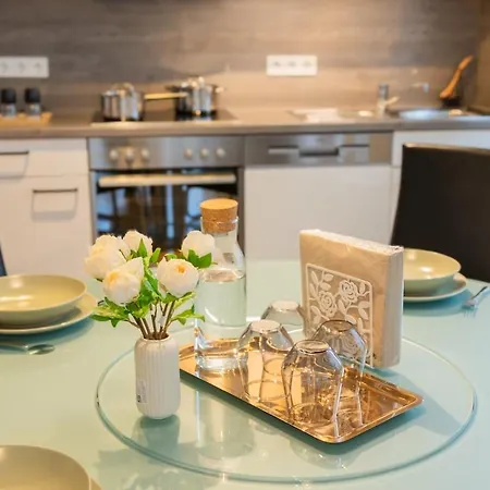 Design-apartment -garten -parken 公寓